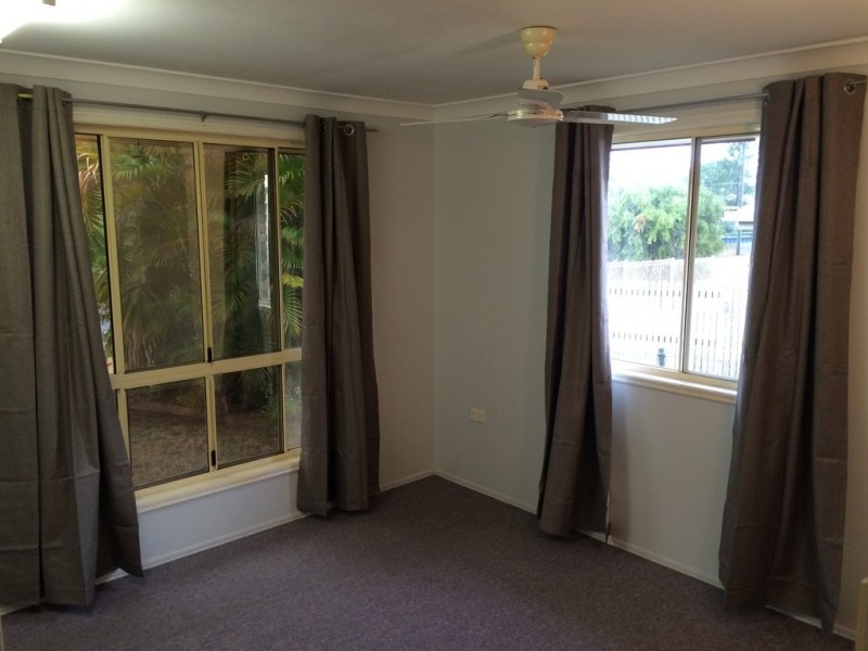 2A Buxton Drive, Gracemere QLD 4702