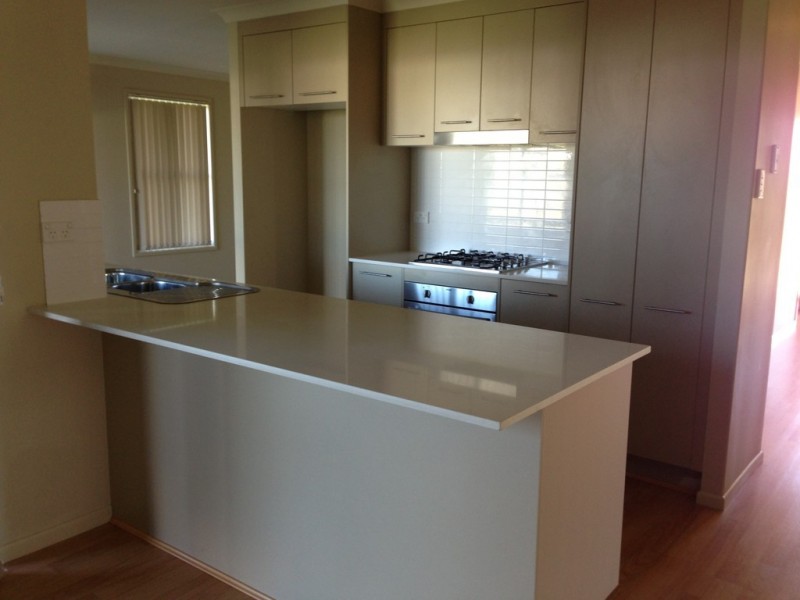 49 Middle Road, Gracemere QLD 4702