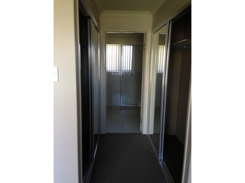 49 Middle Road, Gracemere QLD 4702