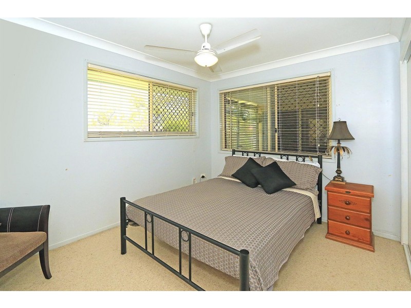 121 Neerkol Rd, Stanwell QLD 4702