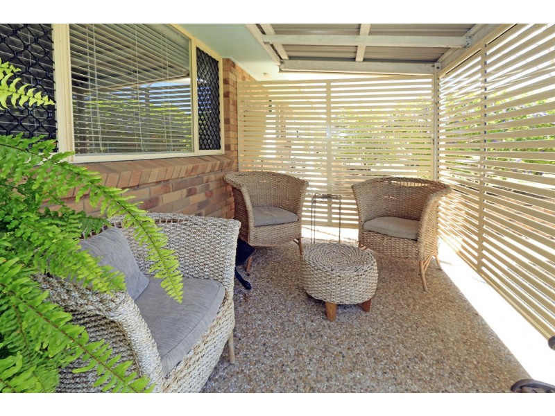 121 Neerkol Rd, Stanwell QLD 4702