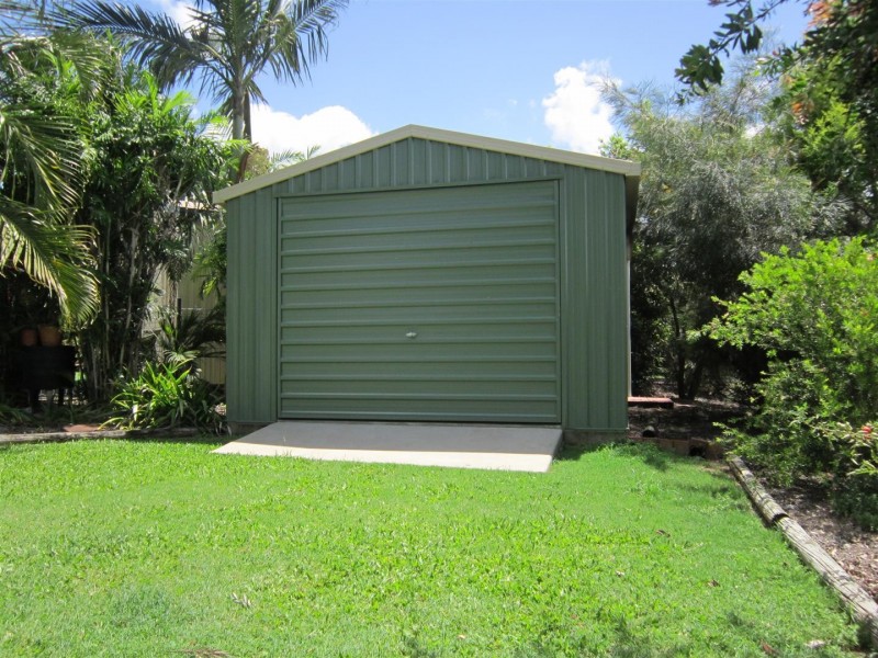 11 Blyth Avenue, Gracemere QLD 4702
