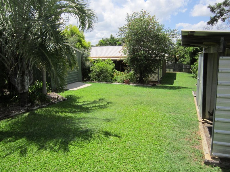 11 Blyth Avenue, Gracemere QLD 4702