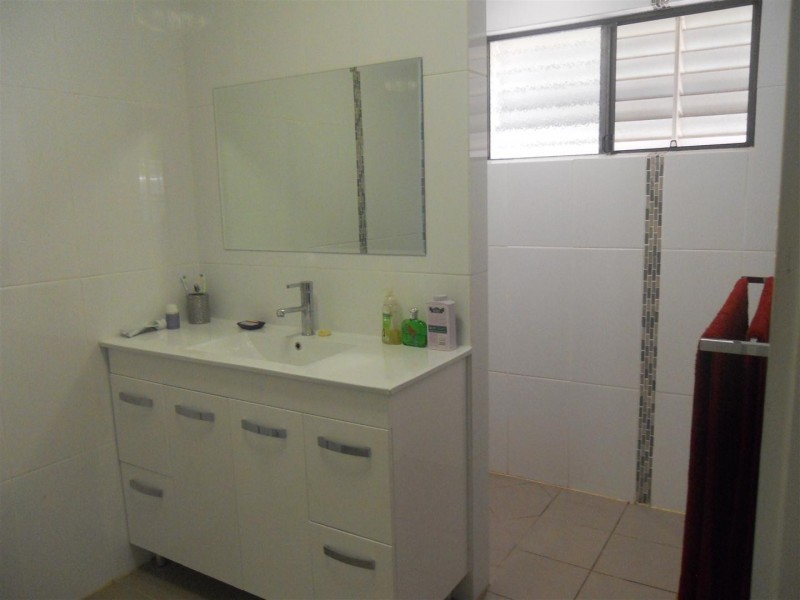 65 Stewart Street, Gracemere QLD 4702