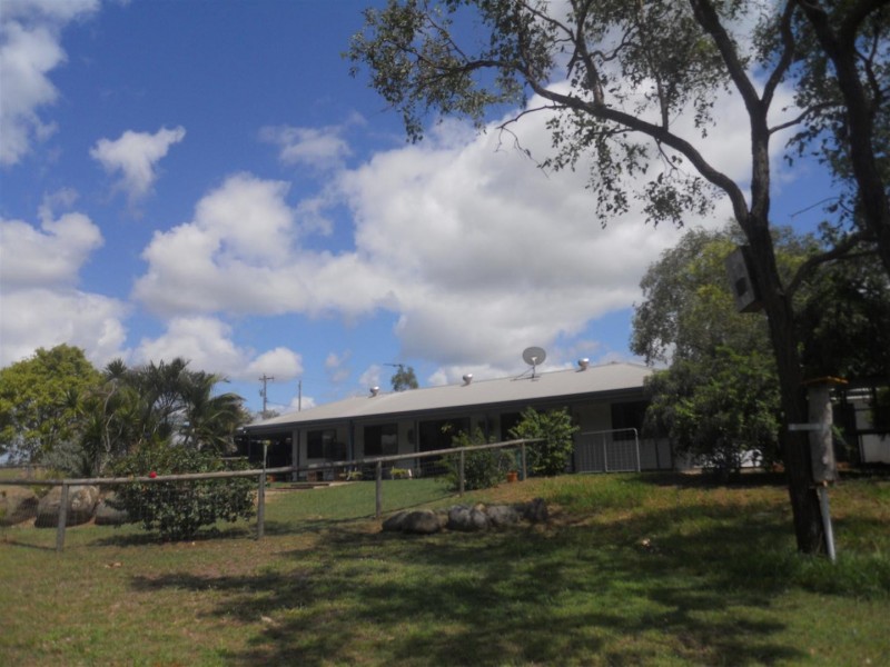 65 Stewart Street, Gracemere QLD 4702