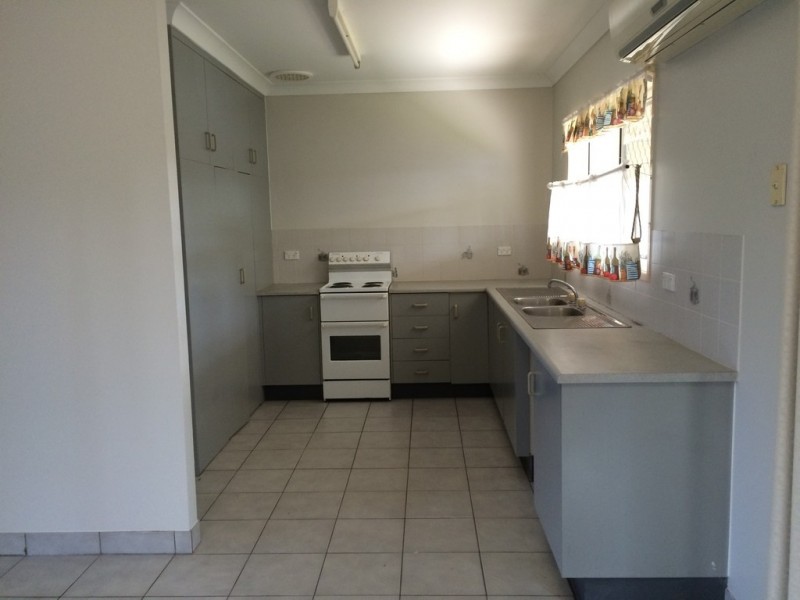 1/19 Johnson Road, Gracemere QLD 4702