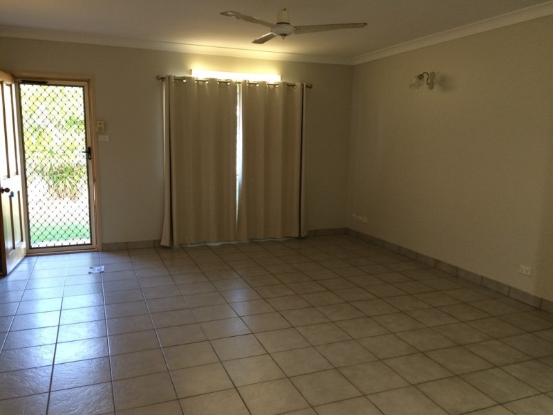 1/19 Johnson Road, Gracemere QLD 4702