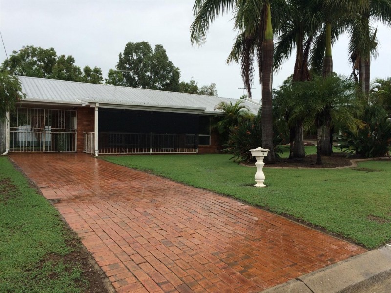 10 Mallet Close, Gracemere QLD 4702