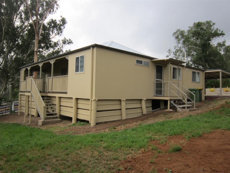 10 Clarence Street, Baree QLD 4714