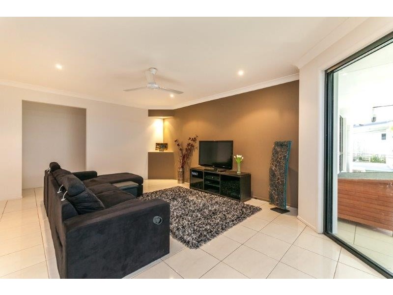 10 Jamie Crescent, Gracemere QLD 4702