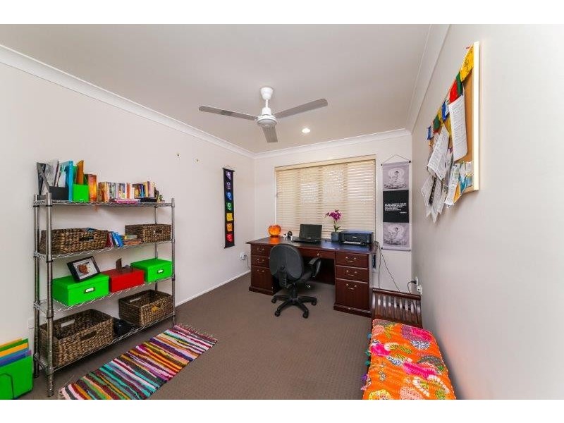 10 Jamie Crescent, Gracemere QLD 4702