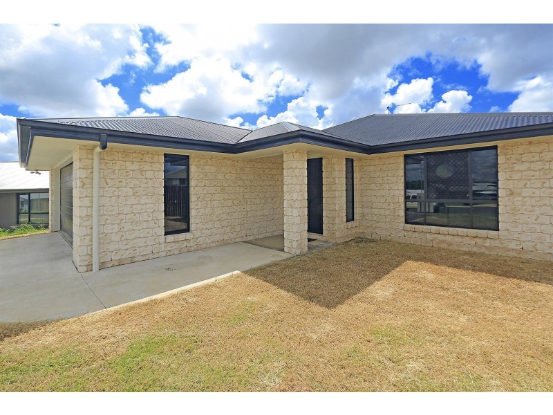 11 Gee Place, Gracemere QLD 4702