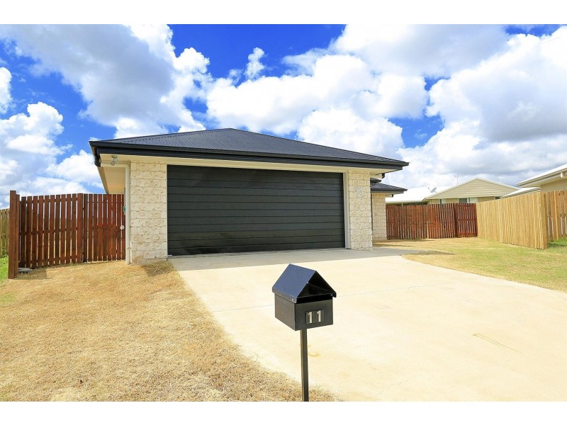 11 Gee Place, Gracemere QLD 4702