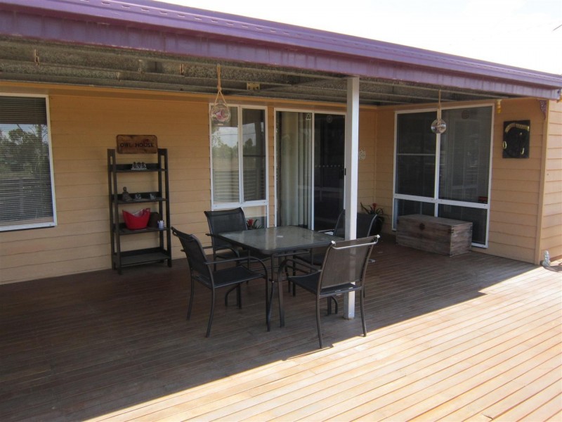 10 Bruce Street, Bajool QLD 4699