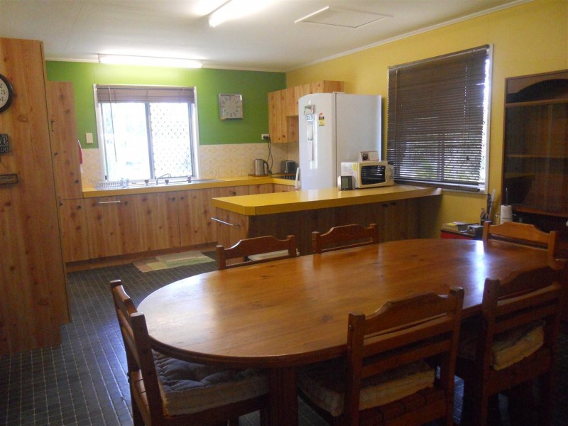 60 Callan Avenue, Kabra QLD 4702