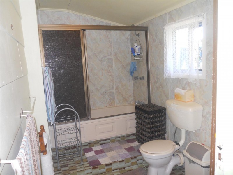 60 Callan Avenue, Kabra QLD 4702
