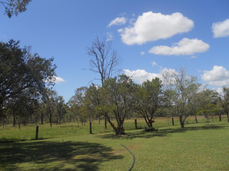 60 Callan Avenue, Kabra QLD 4702