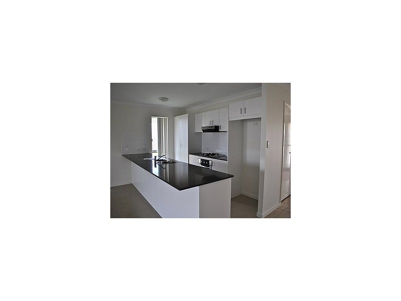 12 CHATTERTON BLVD, Gracemere QLD 4702