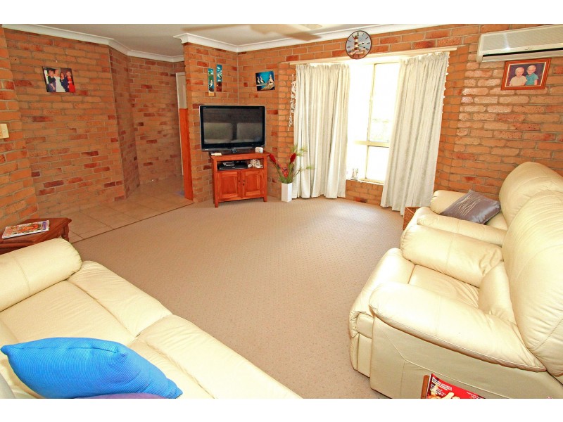48 Windsor Street, Gracemere QLD 4702