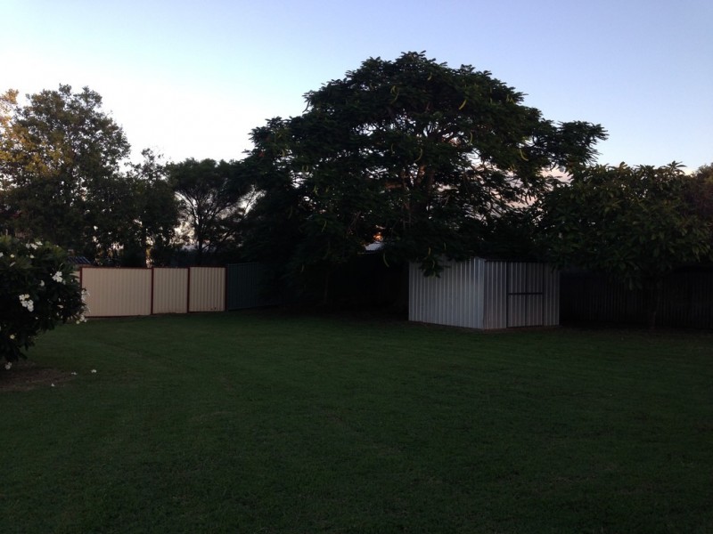 98 DONOVAN CRES, Gracemere QLD 4702