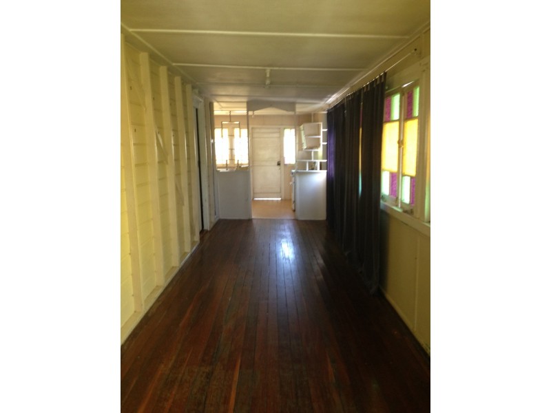 2/148 Fitzroy Street, Rockhampton City QLD 4700