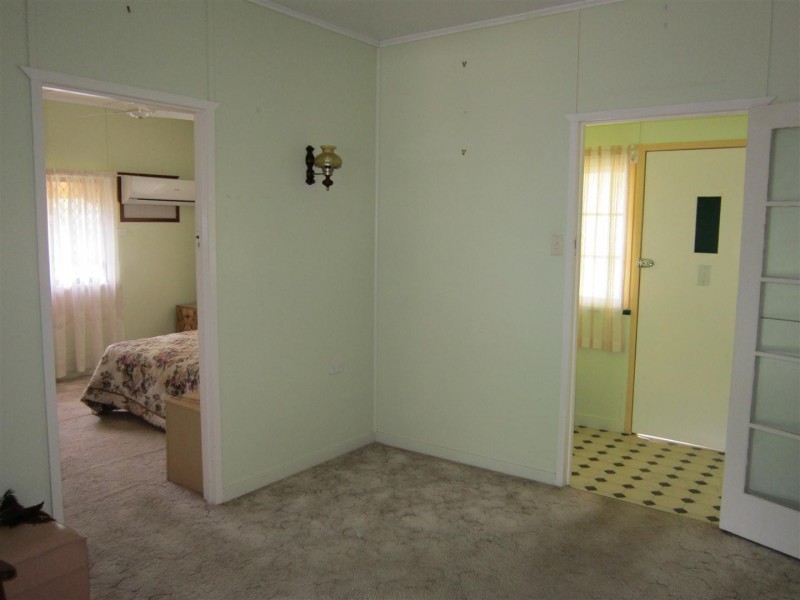 114 East Street, Mount Morgan QLD 4714