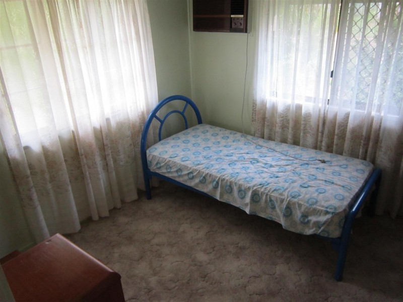 114 East Street, Mount Morgan QLD 4714