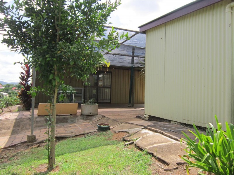 114 East Street, Mount Morgan QLD 4714