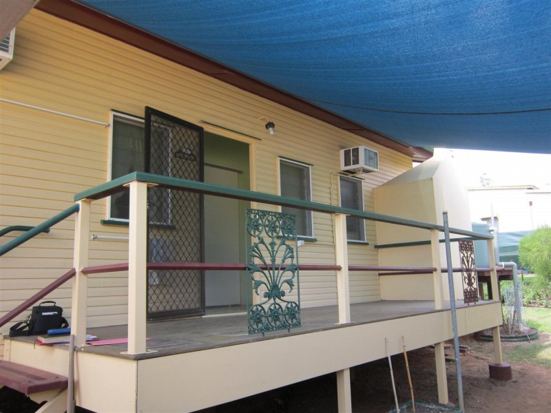 114 East Street, Mount Morgan QLD 4714