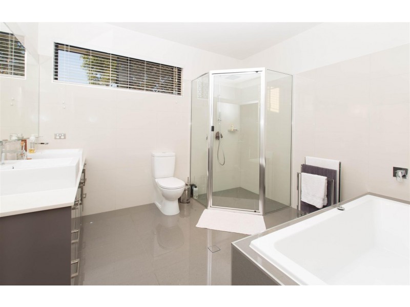 11 Huff Street, Gracemere QLD 4702