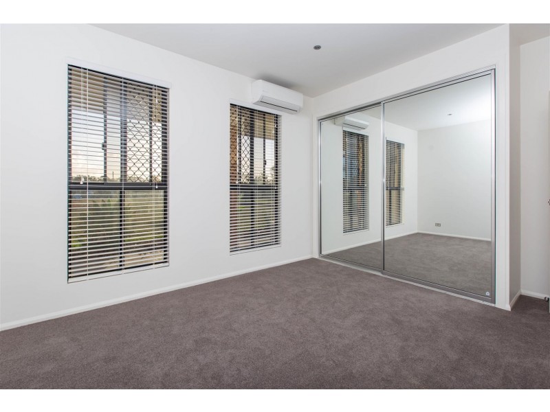 11 Huff Street, Gracemere QLD 4702