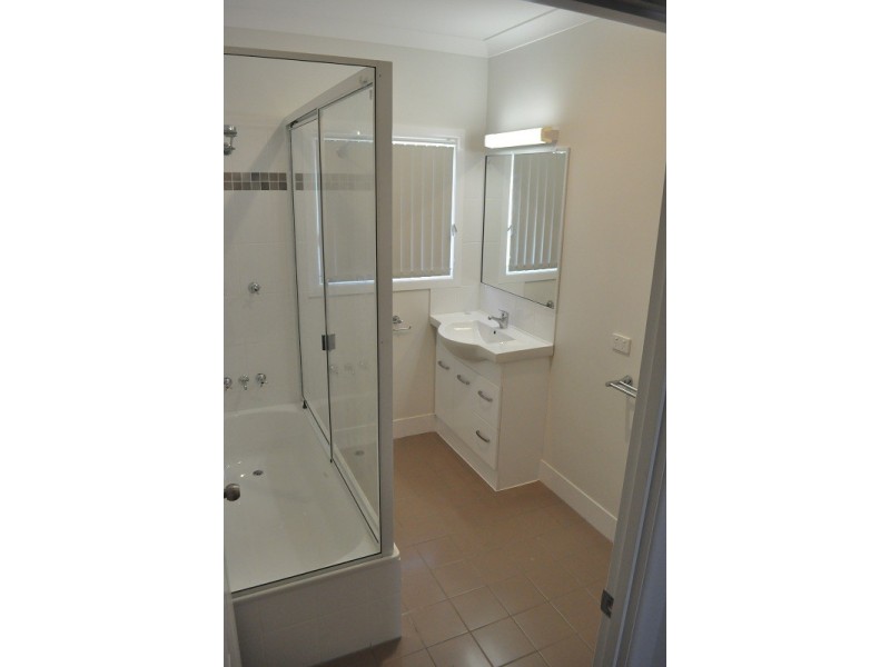 6 Richmont Drive, Bouldercombe QLD 4702