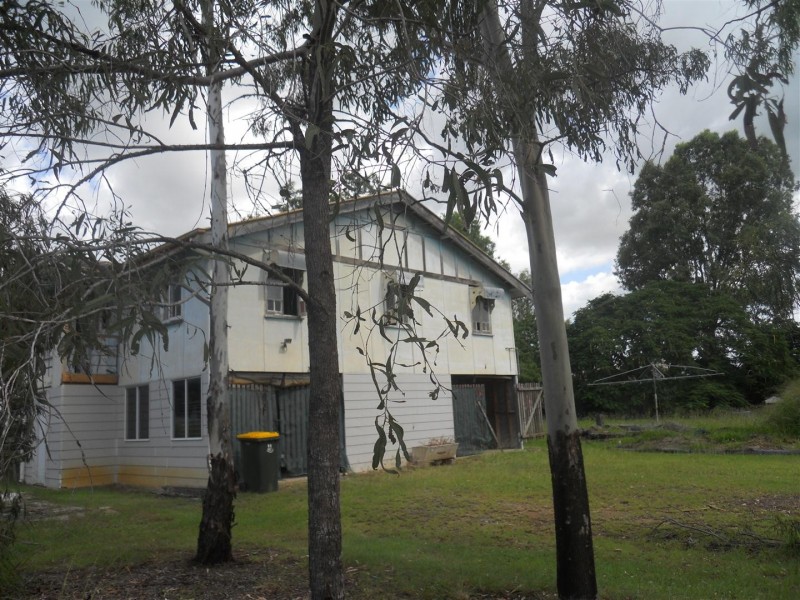 23 Barry Street, Gracemere QLD 4702