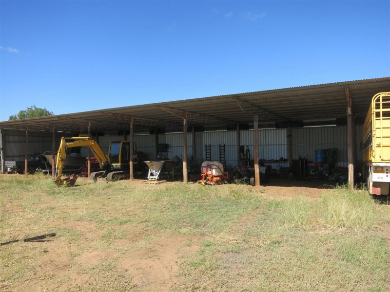 983 Sandy Creek Road, Bushley QLD 4702