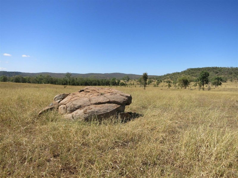 983 Sandy Creek Road, Bushley QLD 4702