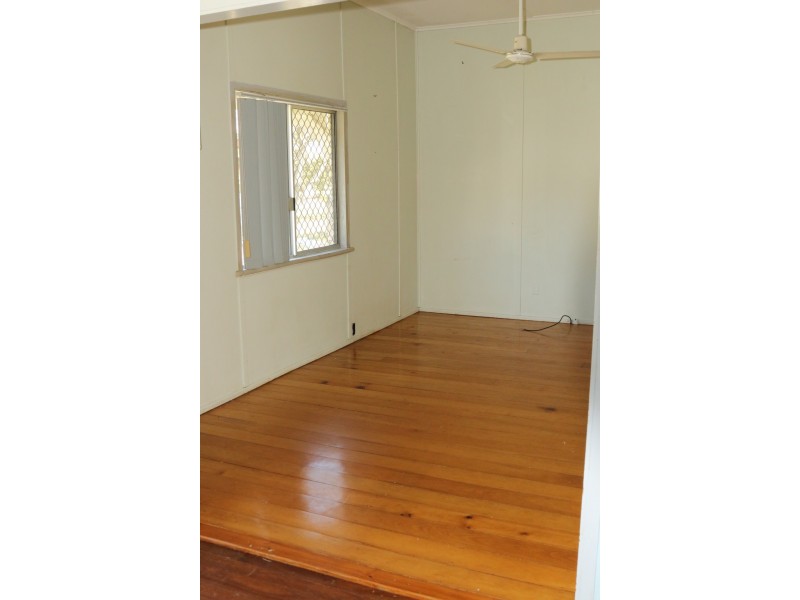 249 Moore Street, Berserker QLD 4701