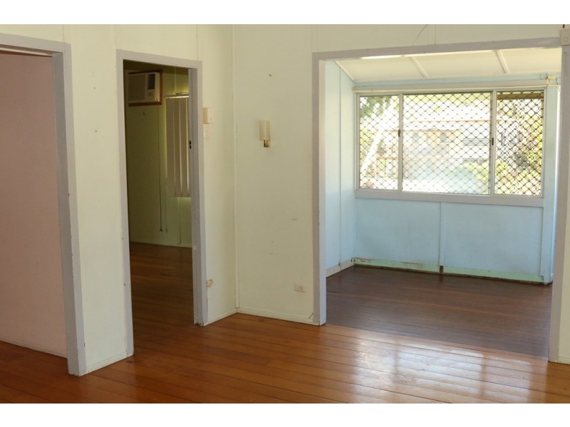 249 Moore Street, Berserker QLD 4701