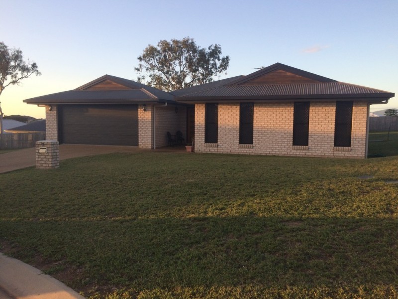 7 Lawson Court, Gracemere QLD 4702