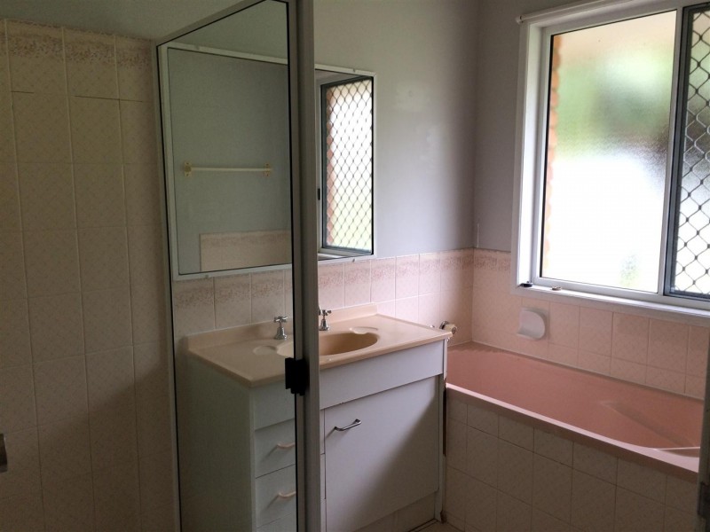 10 Mallet Close, Gracemere QLD 4702
