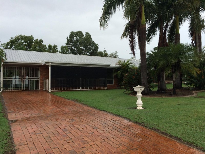 10 Mallet Close, Gracemere QLD 4702