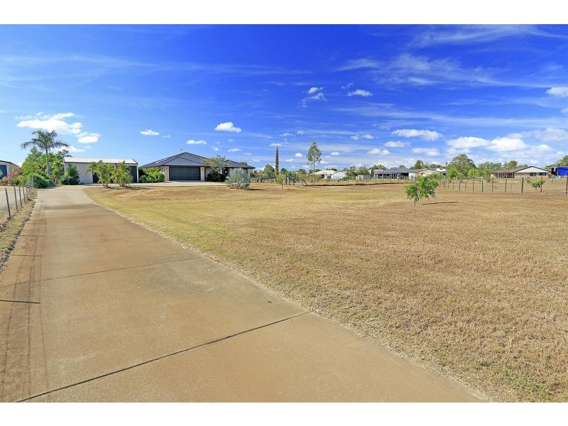 40 Robertson Road, Gracemere QLD 4702