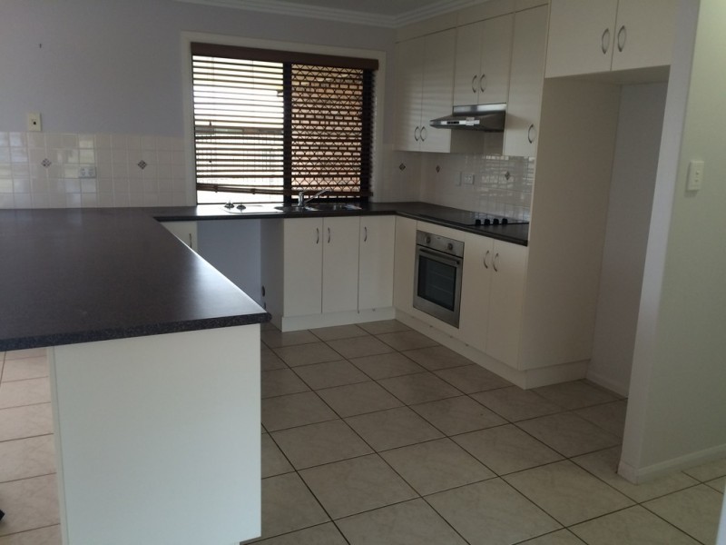 61 Buxton Drive, Gracemere QLD 4702