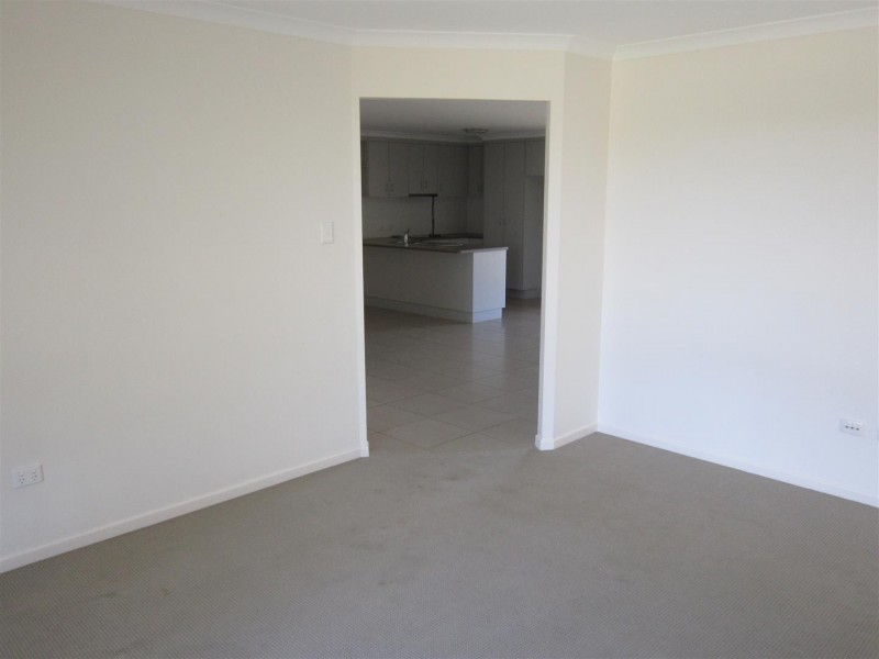 40 Joseph Street, Gracemere QLD 4702