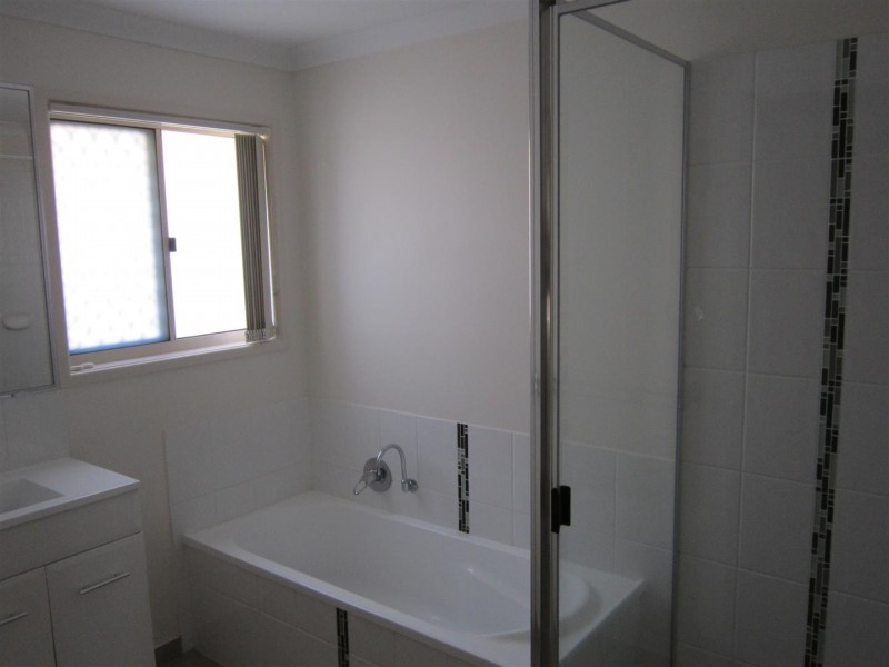 40 Joseph Street, Gracemere QLD 4702