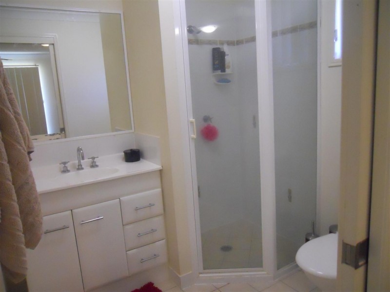 6 Riley Drive, Gracemere QLD 4702