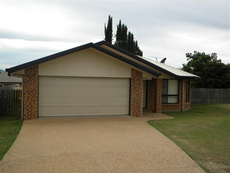 13 POINCIANA PLACE, Gracemere QLD 4702