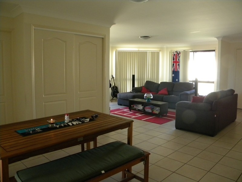 13 POINCIANA PLACE, Gracemere QLD 4702