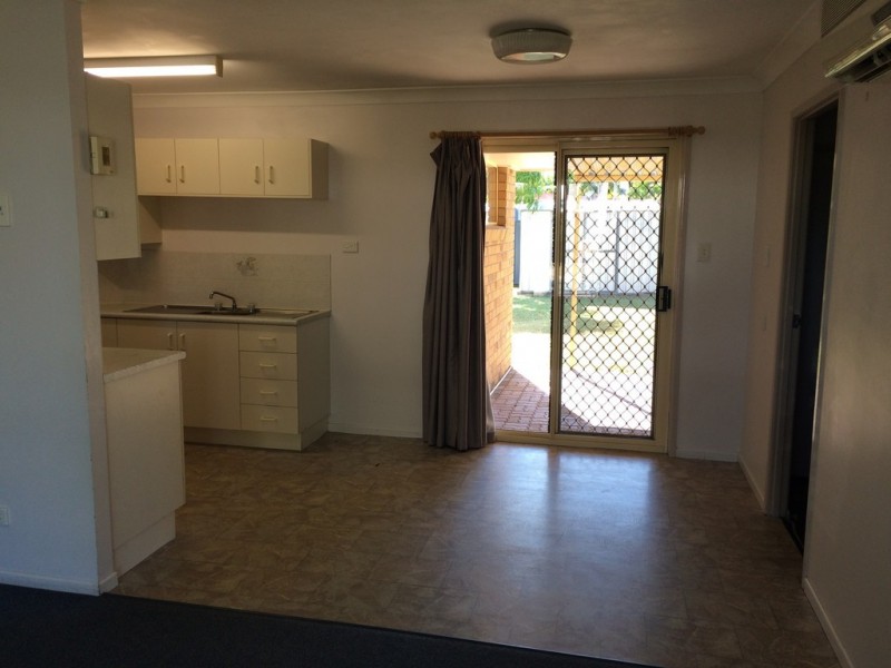 3 Mathias Place, Kawana QLD 4701