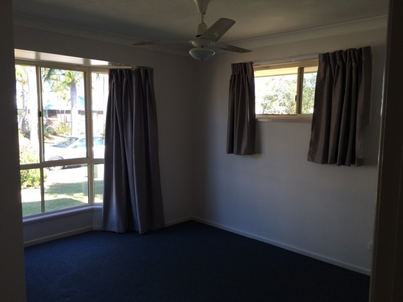 3 Mathias Place, Kawana QLD 4701