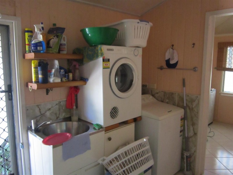 3 Thompson Avenue, Mount Morgan QLD 4714